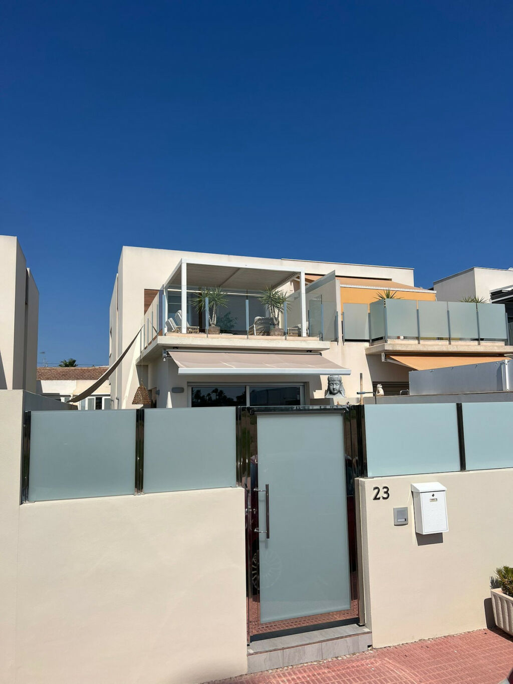 Detached Villa Daya Vieja Alicante - image 23