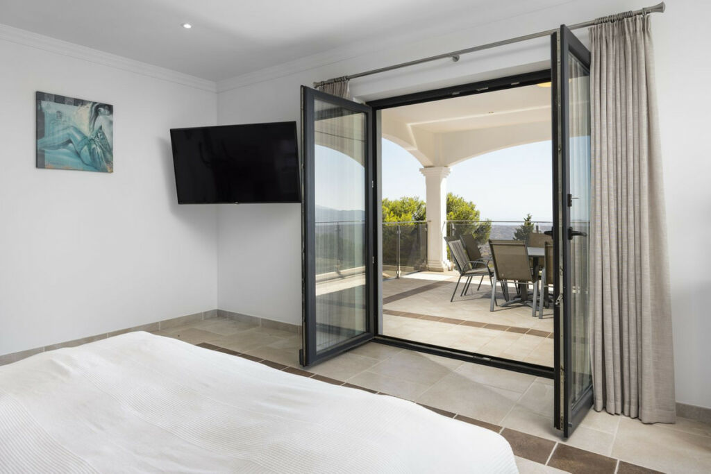 Detached Villa Mijas Málaga - image 22