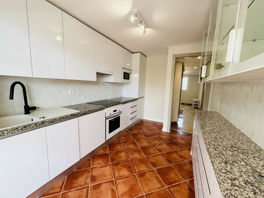 Middle Floor Apartment Benalmadena Málaga - image 22