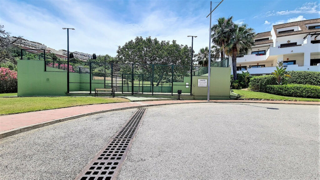 Penthouse Manilva Málaga - image 22