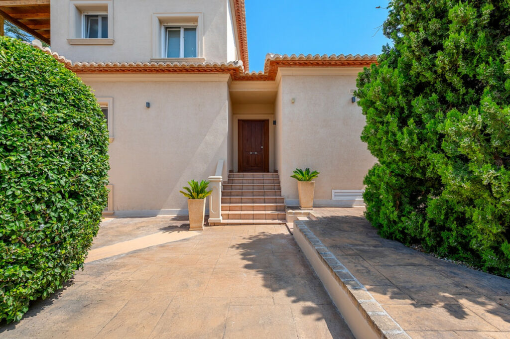 Detached Villa Benissa Alicante - image 22