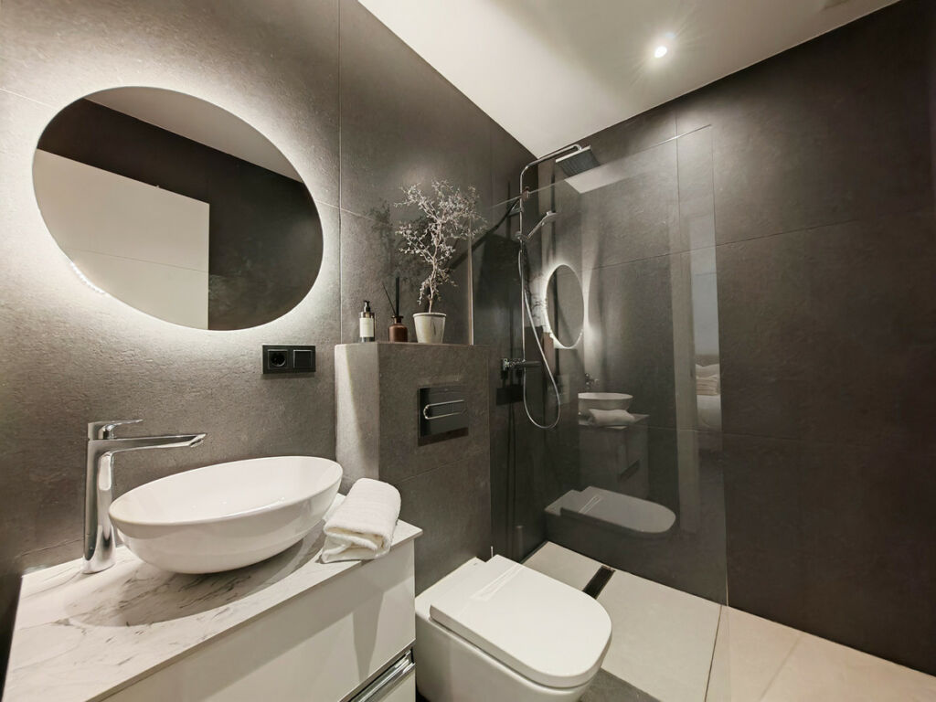 Detached Villa Estepona Málaga - image 24