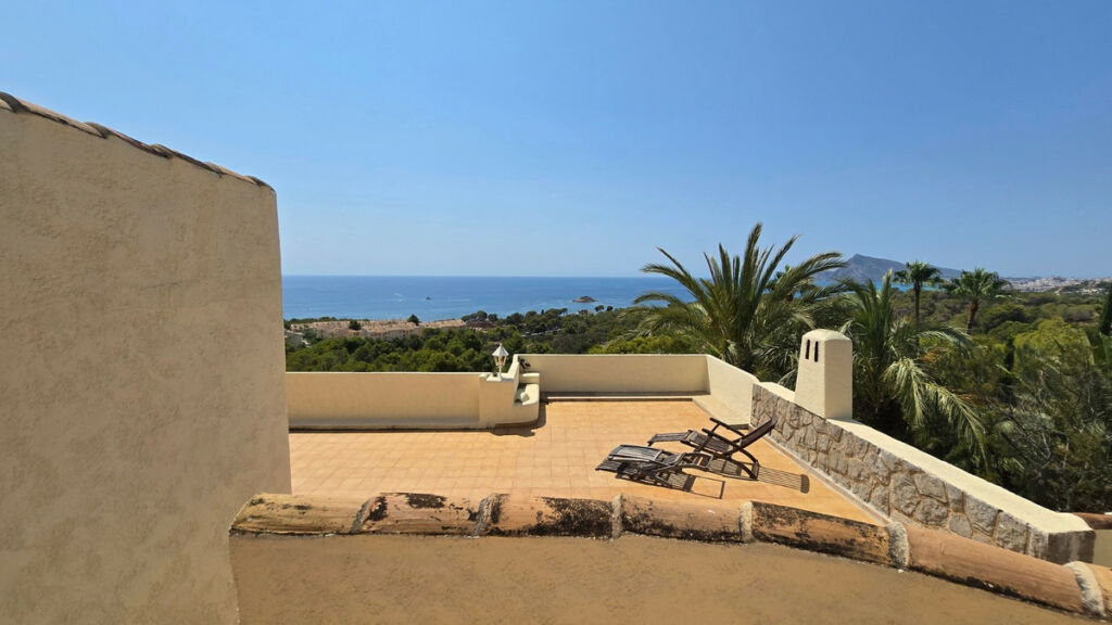 Detached Villa Altea Alicante - image 22
