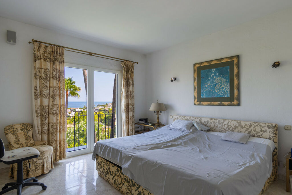 Detached Villa Denia Alicante - image 22