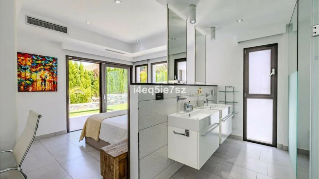 Detached Villa Javea Alicante - image 22