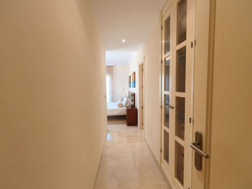 Middle Floor Apartment San Roque Club Cádiz - image 22
