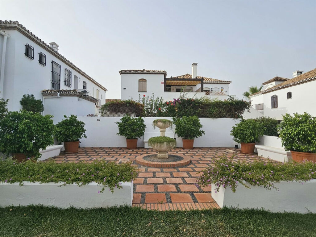 Ground Floor Apartment Benamara Málaga - image 22