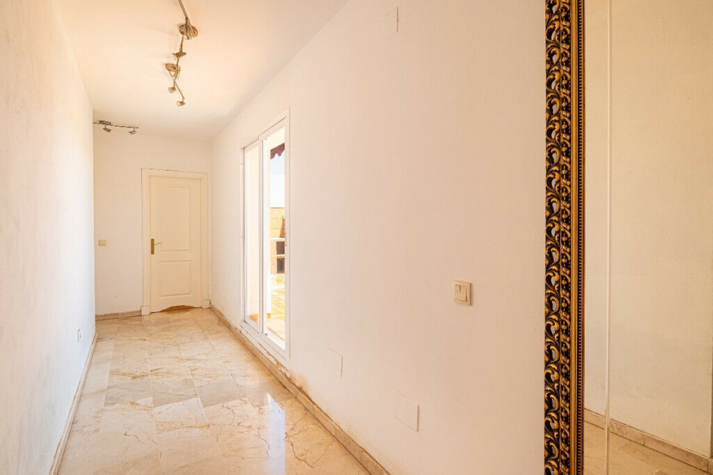 Penthouse Las Lagunas Málaga - image 22
