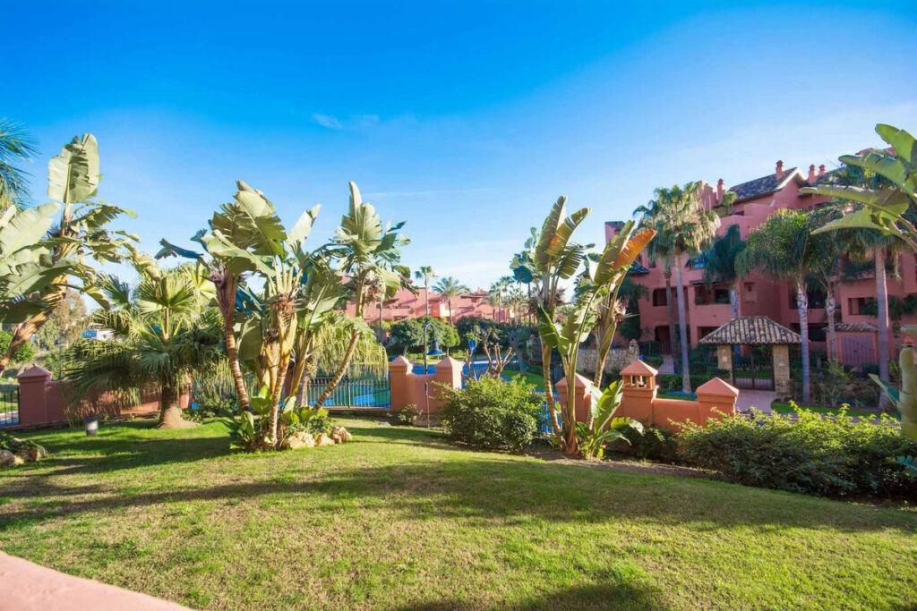 Ground Floor Apartment New Golden Mile Málaga - image 22