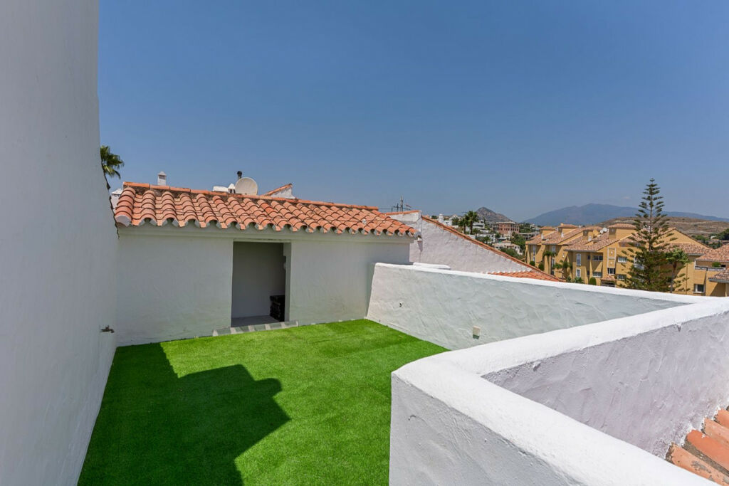Penthouse Bel Air Málaga - image 22