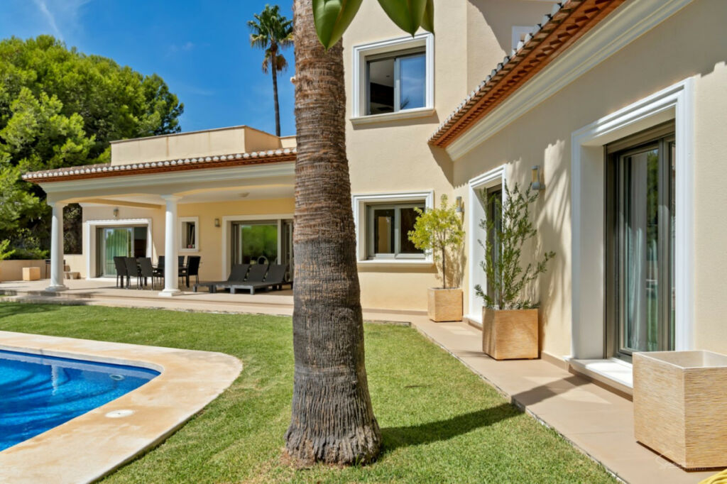 Detached Villa Benissa Alicante - image 22