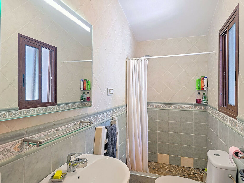 Detached Villa Comares Málaga - image 23