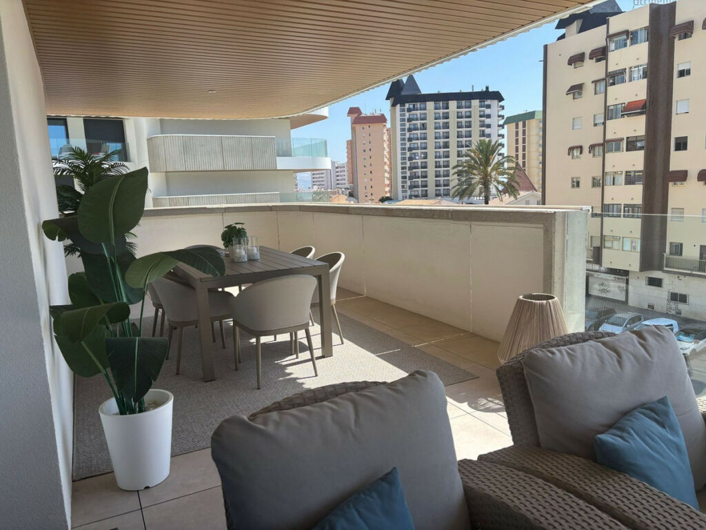Middle Floor Apartment Fuengirola Málaga - image 20