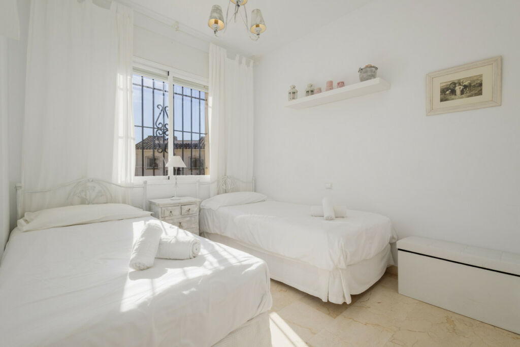 Penthouse Duplex Costabella Málaga - image 22