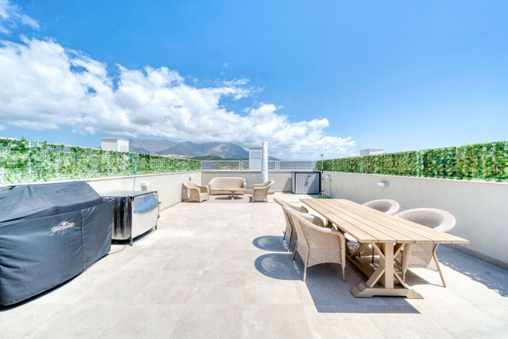 Penthouse Estepona Málaga - image 24