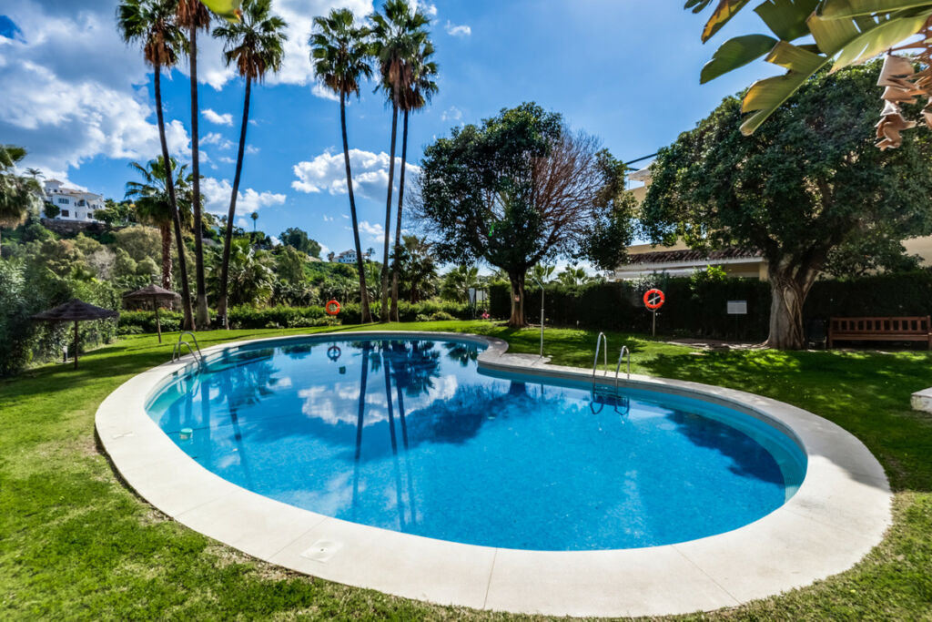 Middle Floor Apartment La Quinta Málaga - image 22