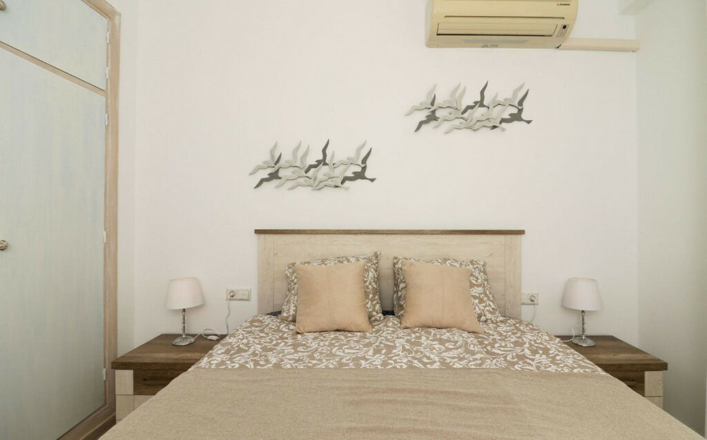 Middle Floor Apartment Calahonda Málaga - image 23