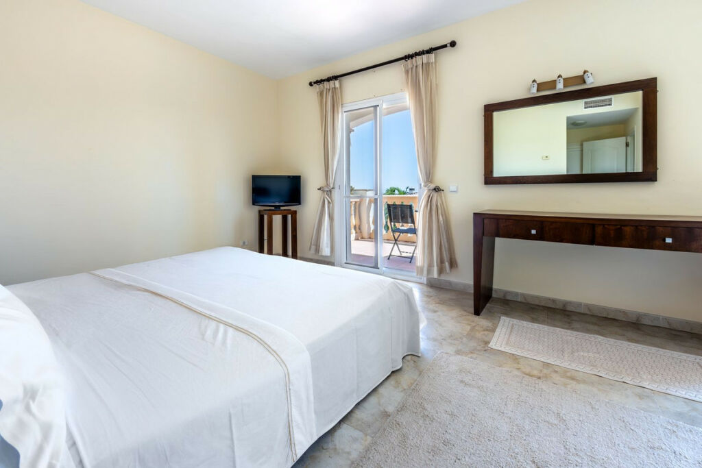 Detached Villa Coín Málaga - image 23