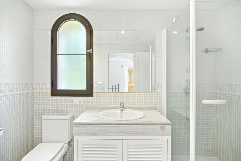 Townhouse Los Arqueros Málaga - image 23