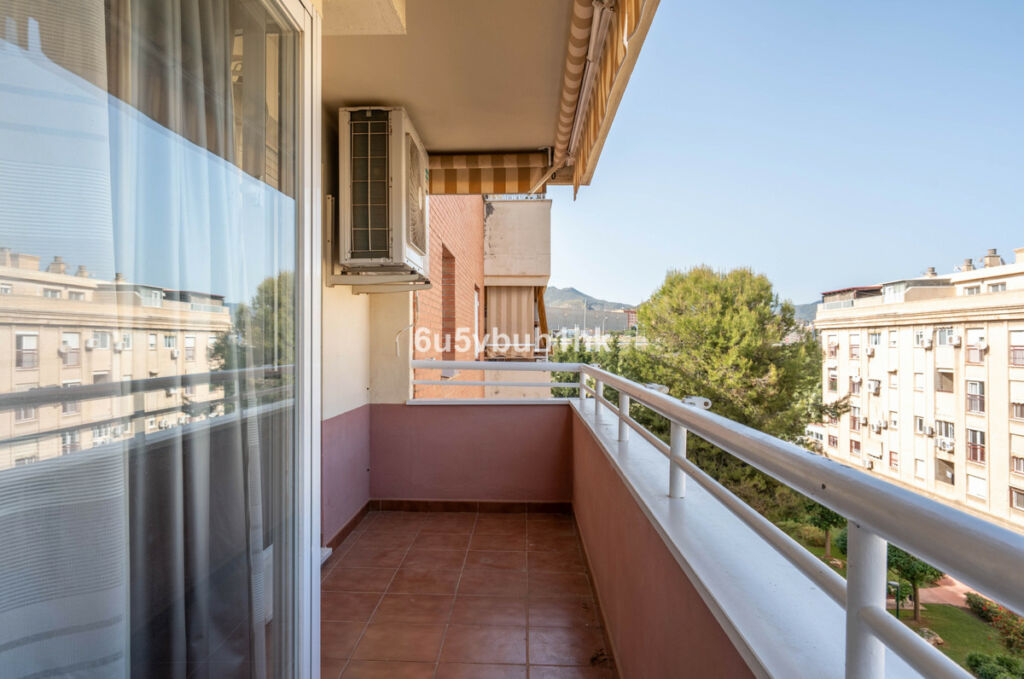 Middle Floor Apartment Málaga Málaga - image 23