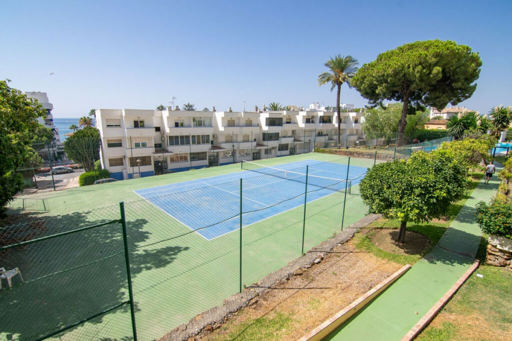 Ground Floor Apartment Estepona Málaga - image 23