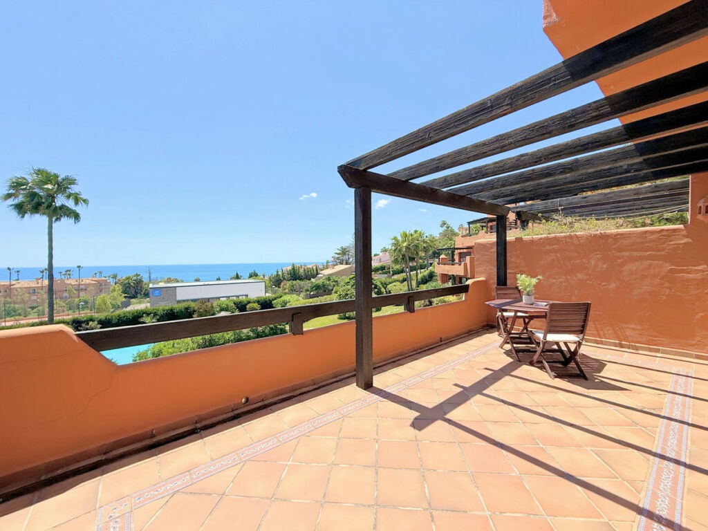 Middle Floor Apartment Estepona Málaga - image 23
