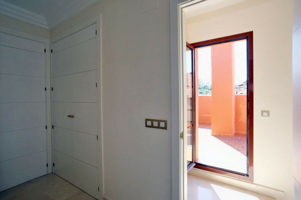 Penthouse Duplex Benahavís Málaga - image 23