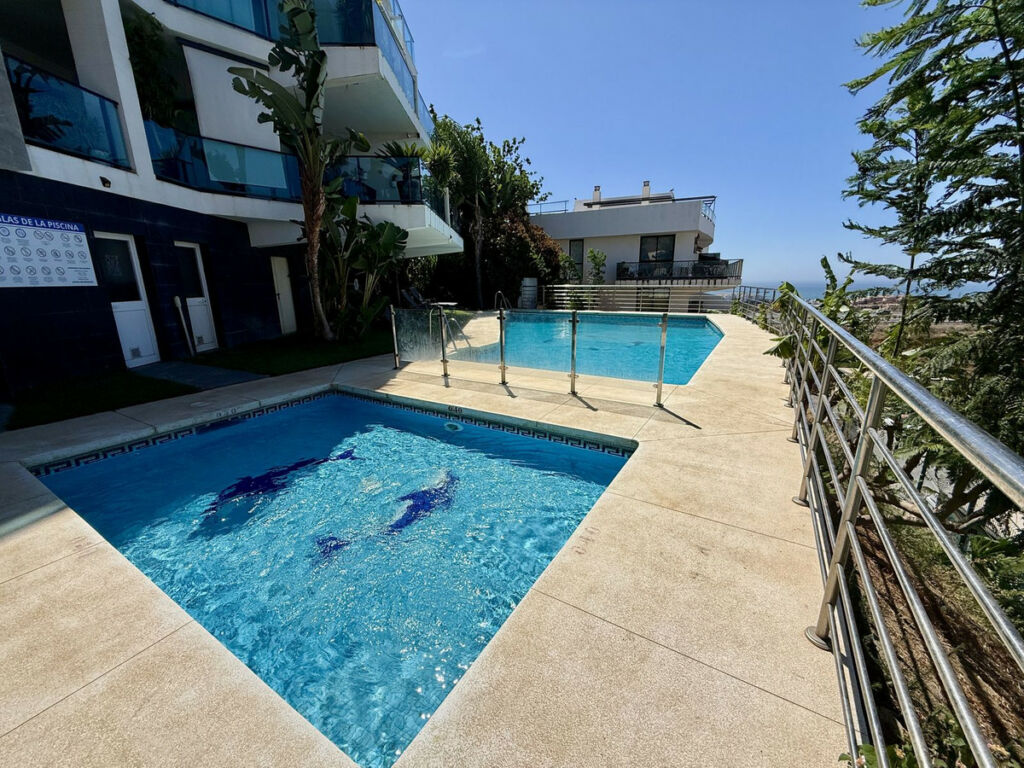 Middle Floor Apartment Riviera del Sol Málaga - image 24