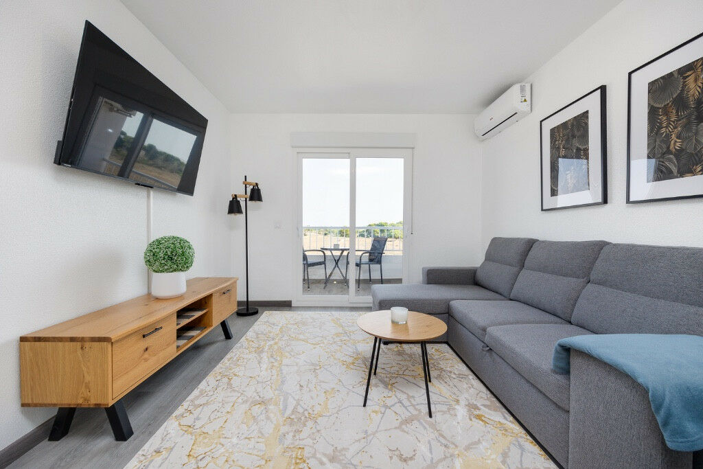 Middle Floor Apartment Punta Prima Alicante - image 23