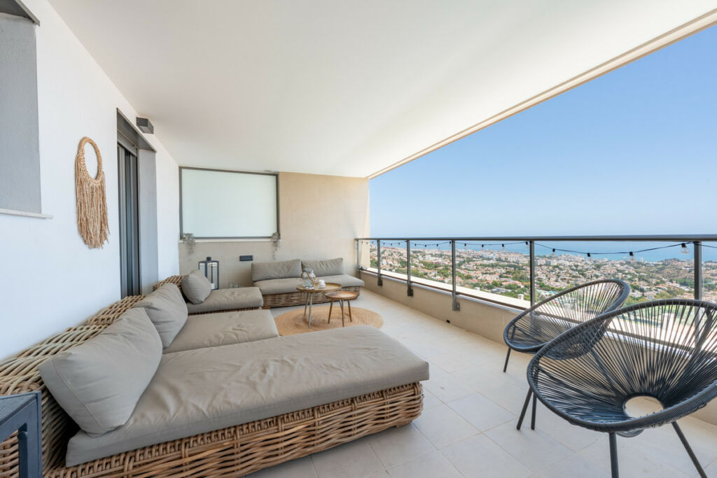 Middle Floor Apartment Benalmadena Málaga - image 23