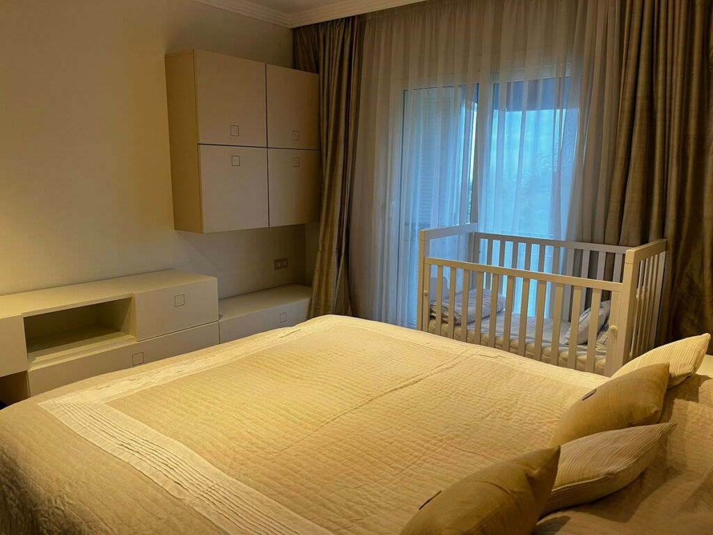 Middle Floor Apartment Puerto Banús Málaga - image 23