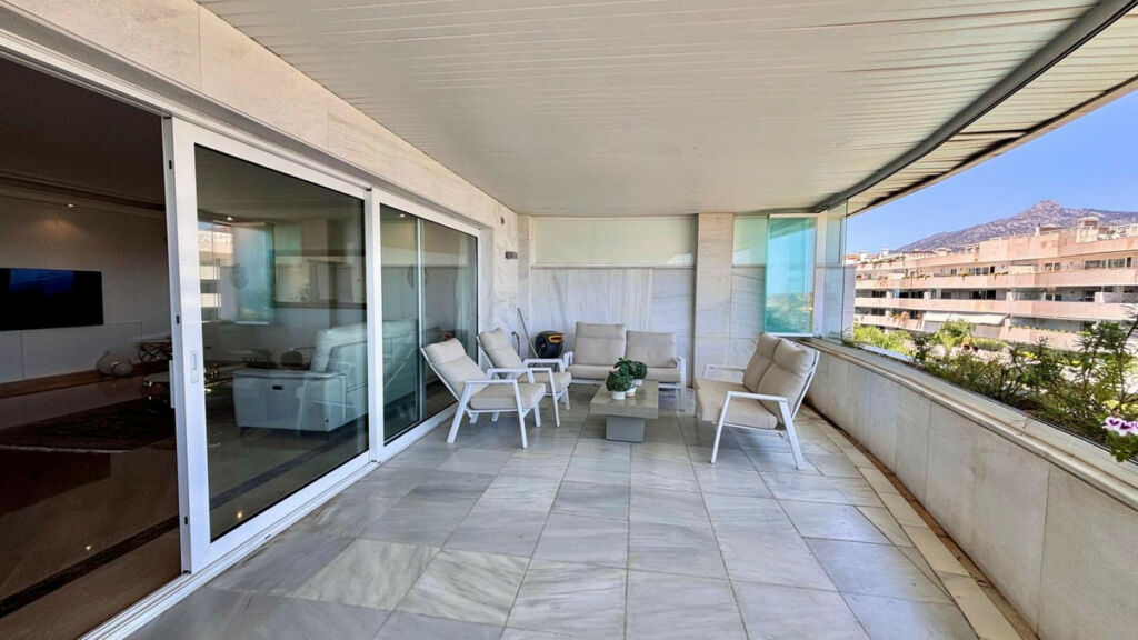 Middle Floor Apartment Marbella Málaga - image 23