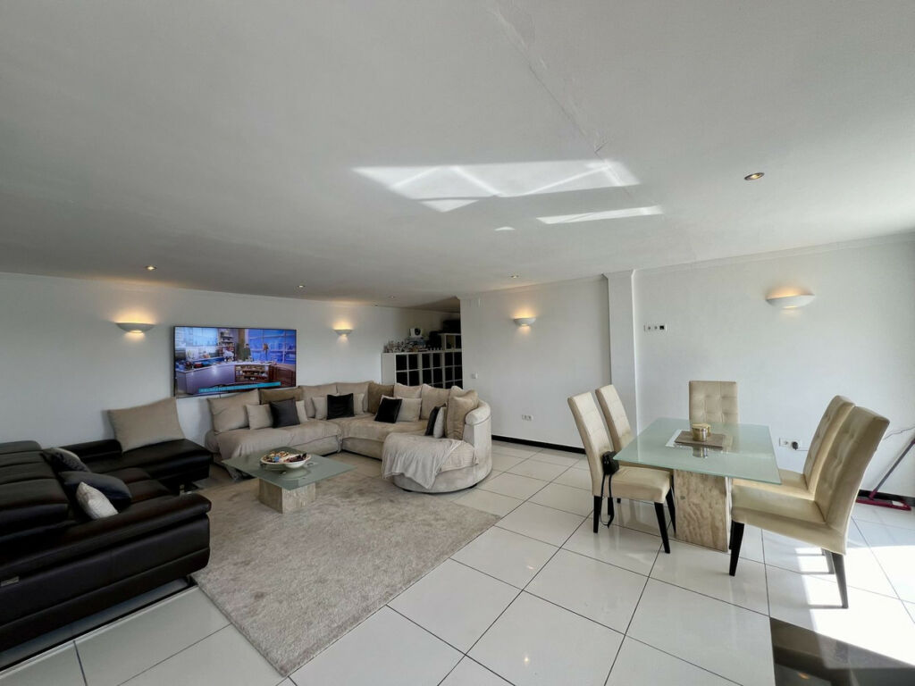 Detached Villa El Chaparral Málaga - image 23