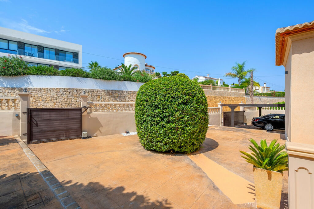 Detached Villa Benissa Alicante - image 23