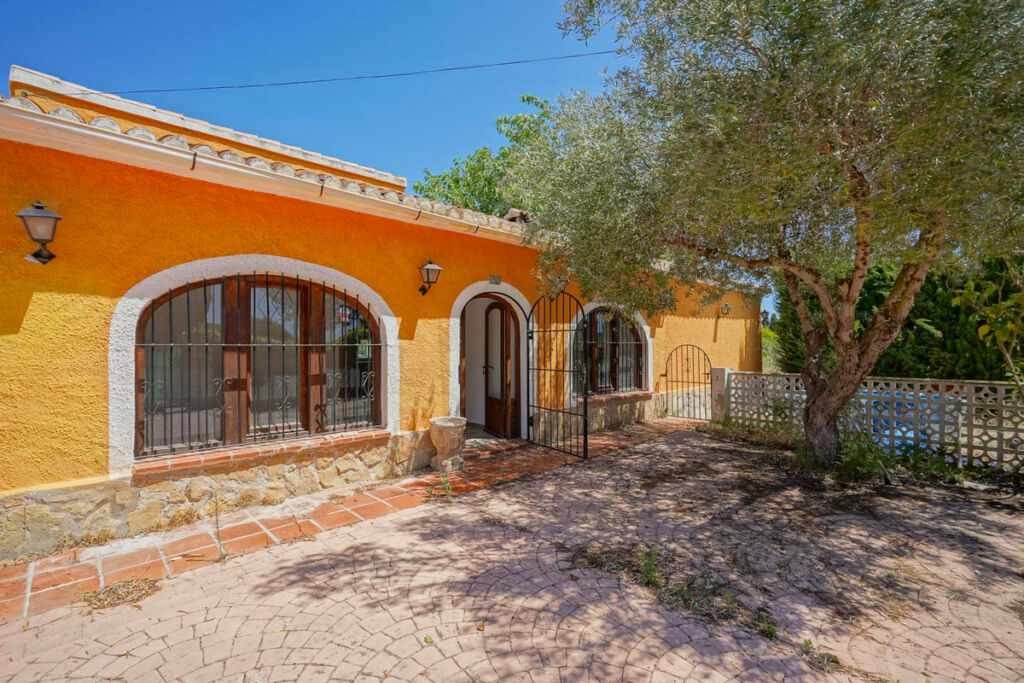 Detached Villa Javea Alicante - image 23