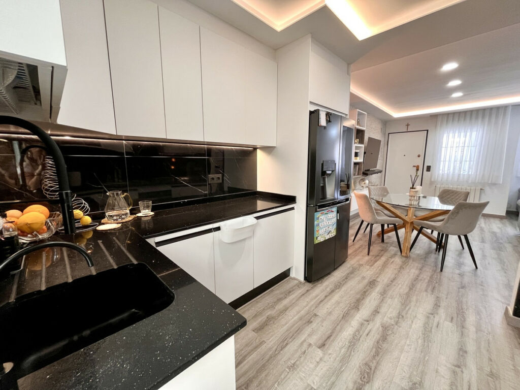 Townhouse Los Dolses Alicante - image 23
