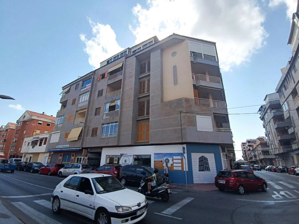 Penthouse Torrevieja Alicante - image 23
