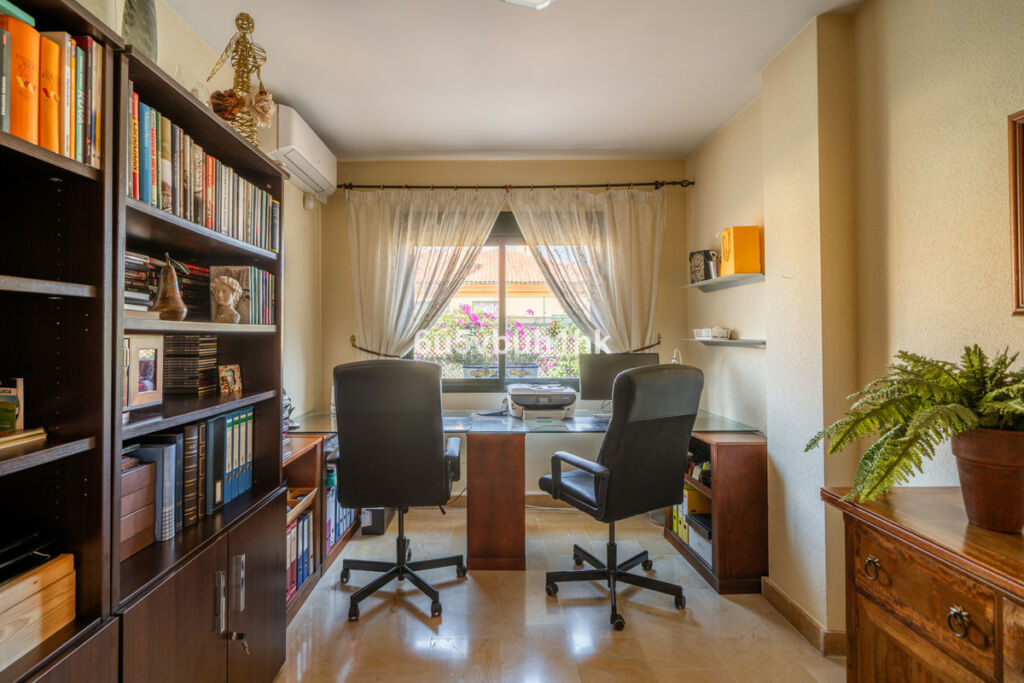 Penthouse San Pedro de Alcántara Málaga - image 23
