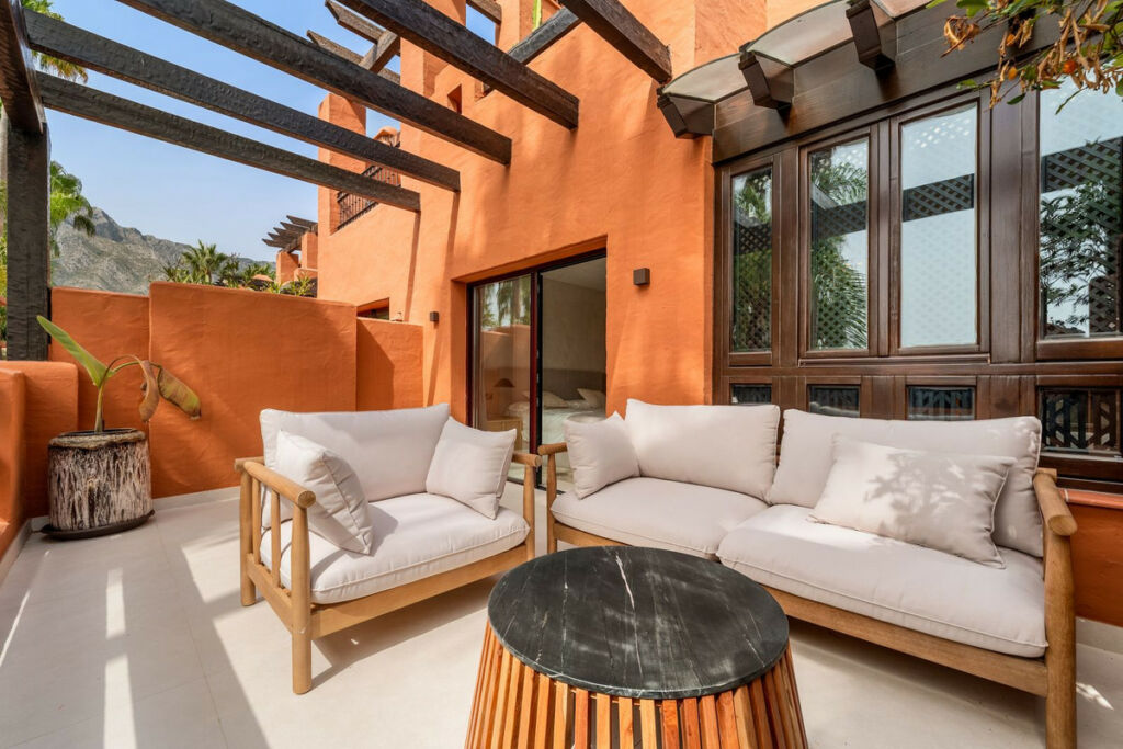 Semi-Detached House The Golden Mile Málaga - image 23