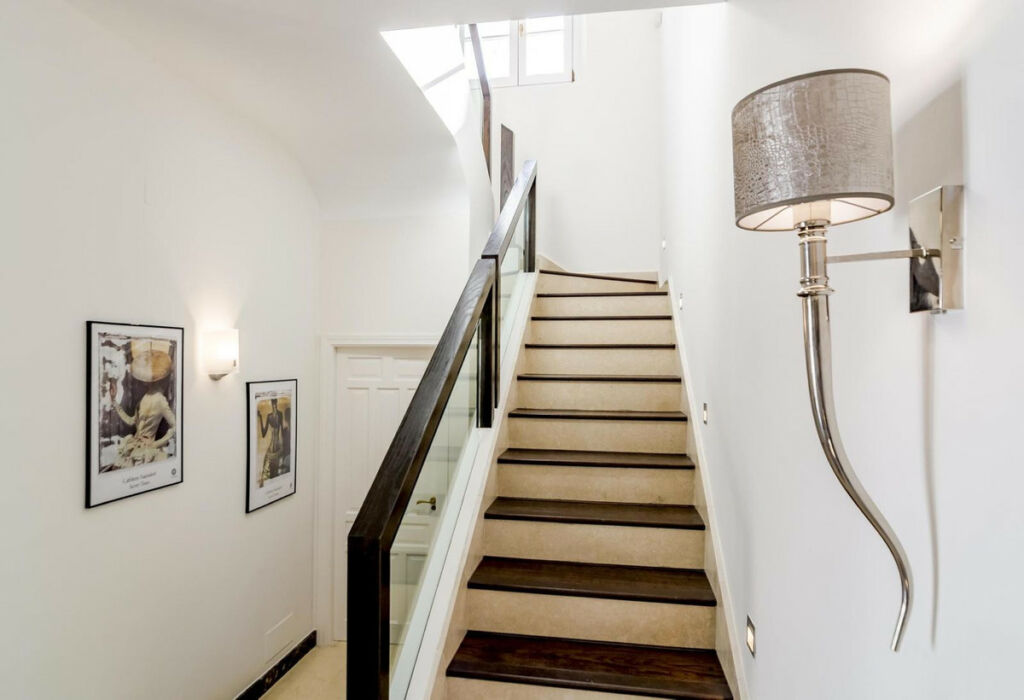 Detached Villa Benahavís Málaga - image 23