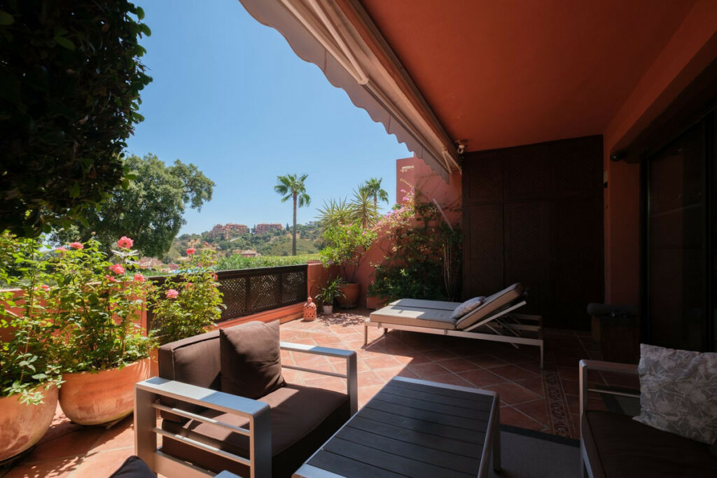 Middle Floor Apartment La Mairena Málaga - image 23