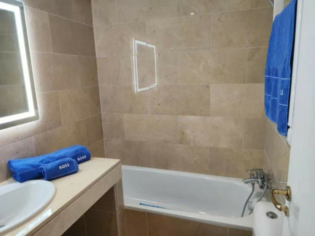 Middle Floor Apartment Manilva Málaga - image 23