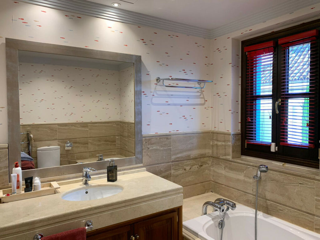 Detached Villa Sierra Blanca Málaga - image 23