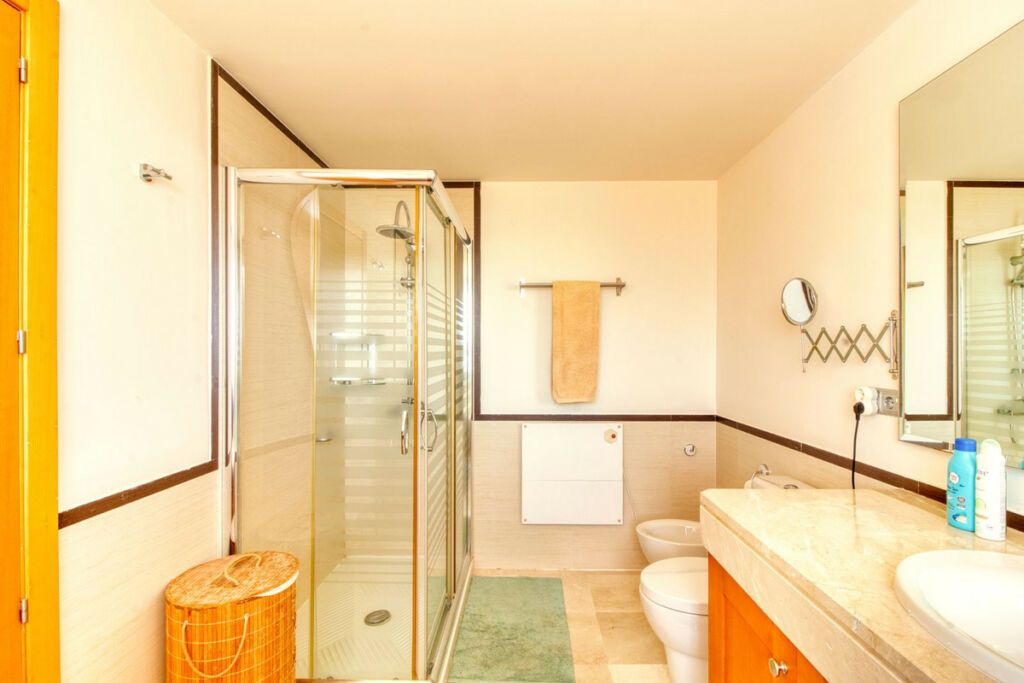 Townhouse Manilva Málaga - image 23