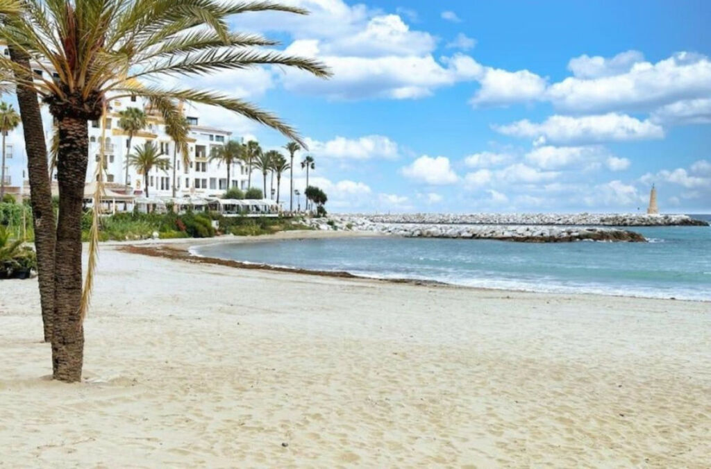 Duplex Puerto Banús Málaga - image 8