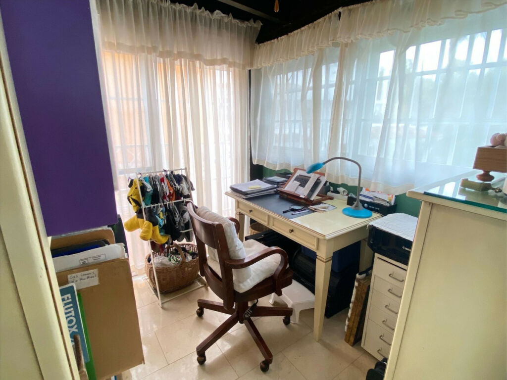 Middle Floor Apartment Río Real Málaga - image 23
