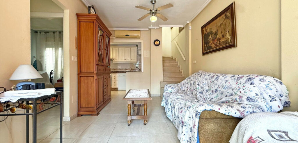 Townhouse Torrevieja Alicante - image 23