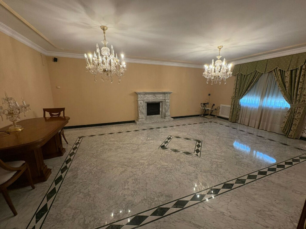 Detached Villa Alhaurín de la Torre Málaga - image 3