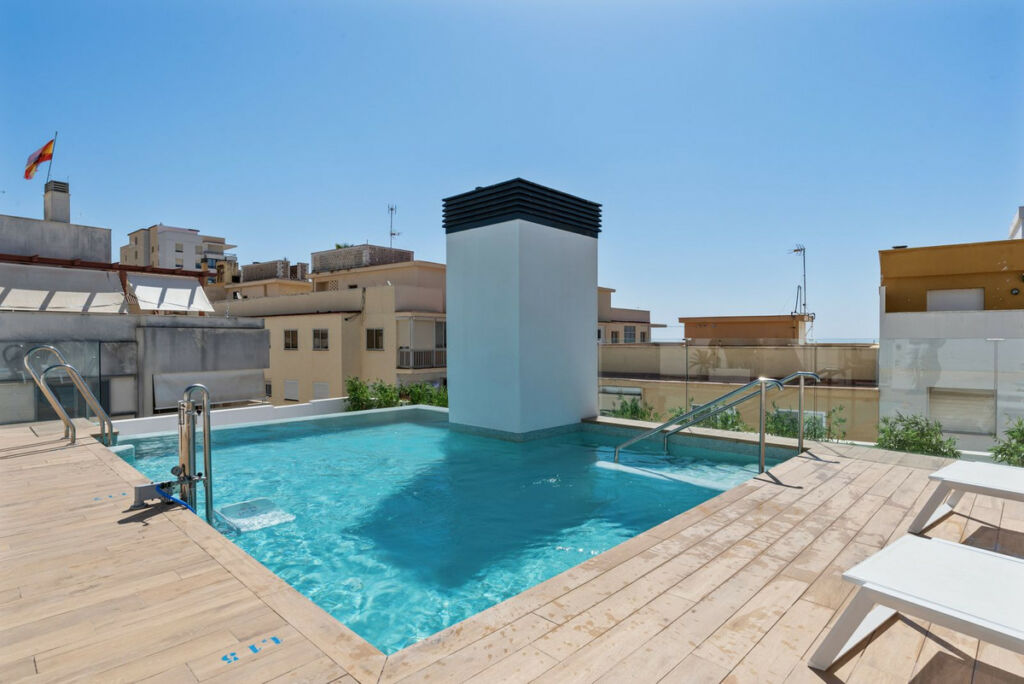 Middle Floor Apartment Estepona Málaga - image 23