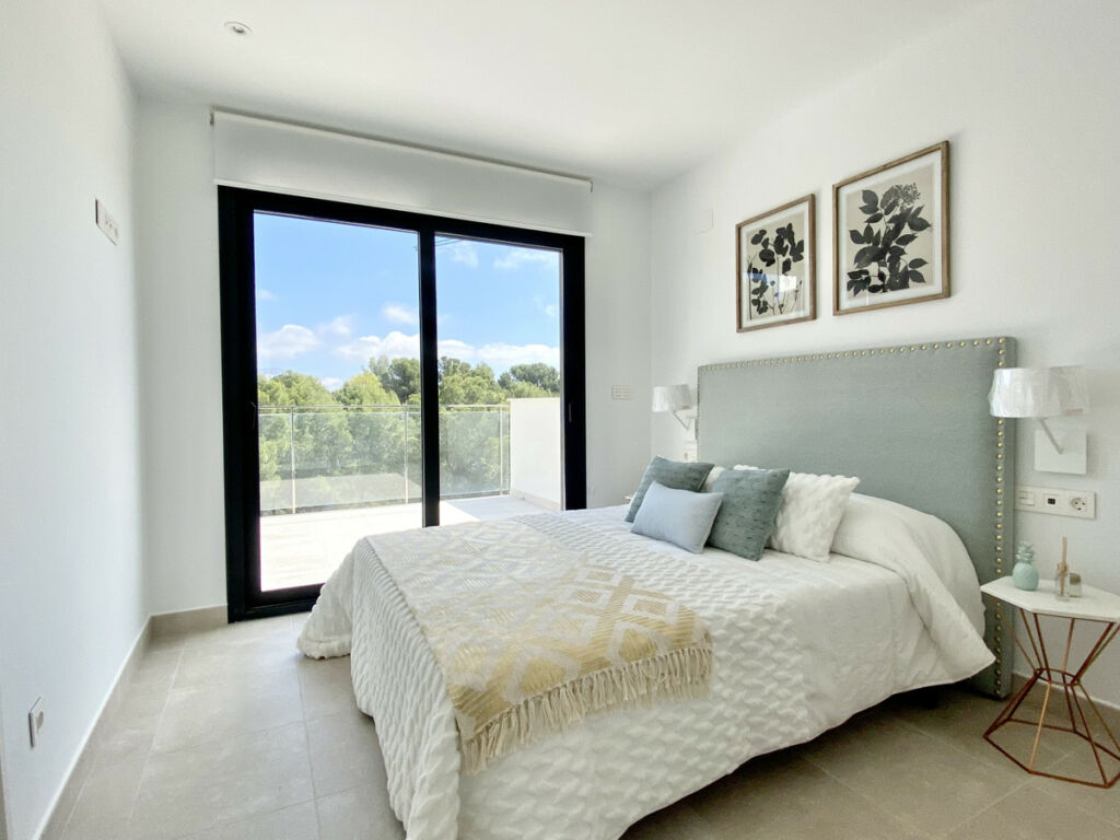 Detached Villa La Campaneta Alicante - image 23